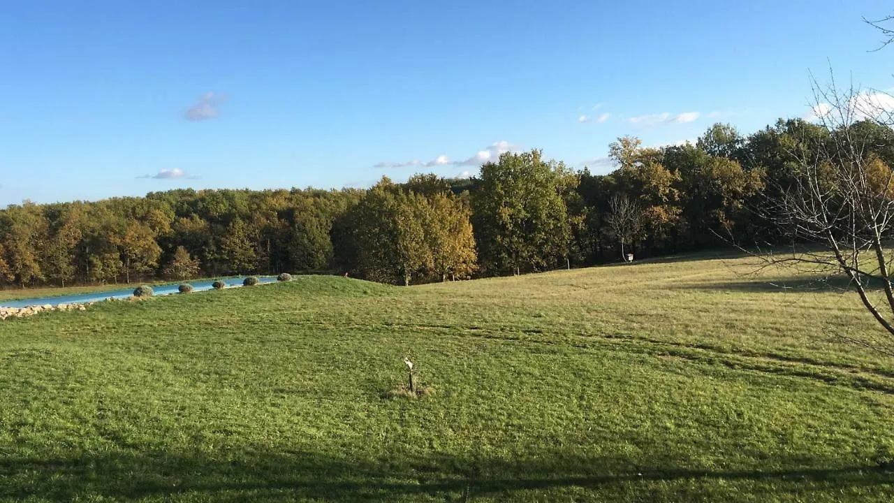 ラグジュアリーテント ホテル Un Chemin En Quercy Mauroux